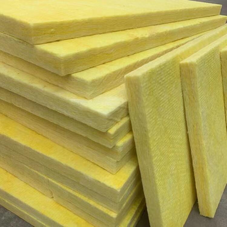 Fiberglass board insulation