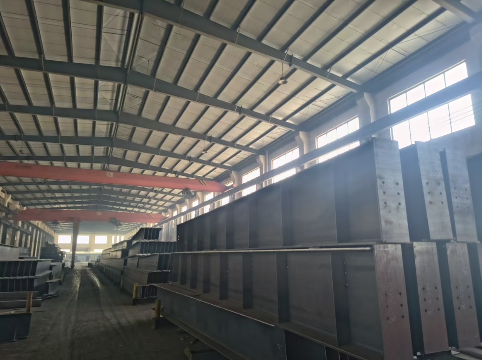 large‑stock‑h‑section‑steel‑beams‑warehouse‑storage‑for‑building‑construction
